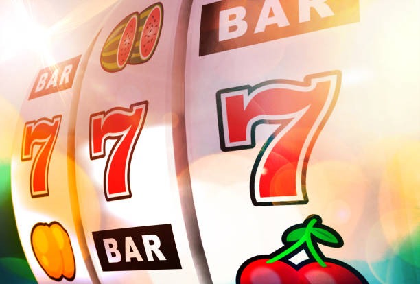 Crazy Time bonus games showing Coin Flip, Cash Hunt, Pachinko, and Crazy Time wheel mini-games on super138